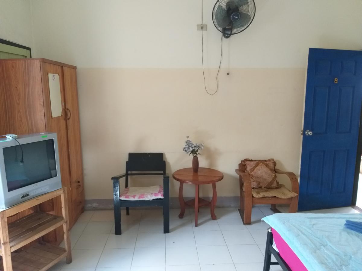 Tanyahouse Hotel Chiang Rai Bagian luar foto