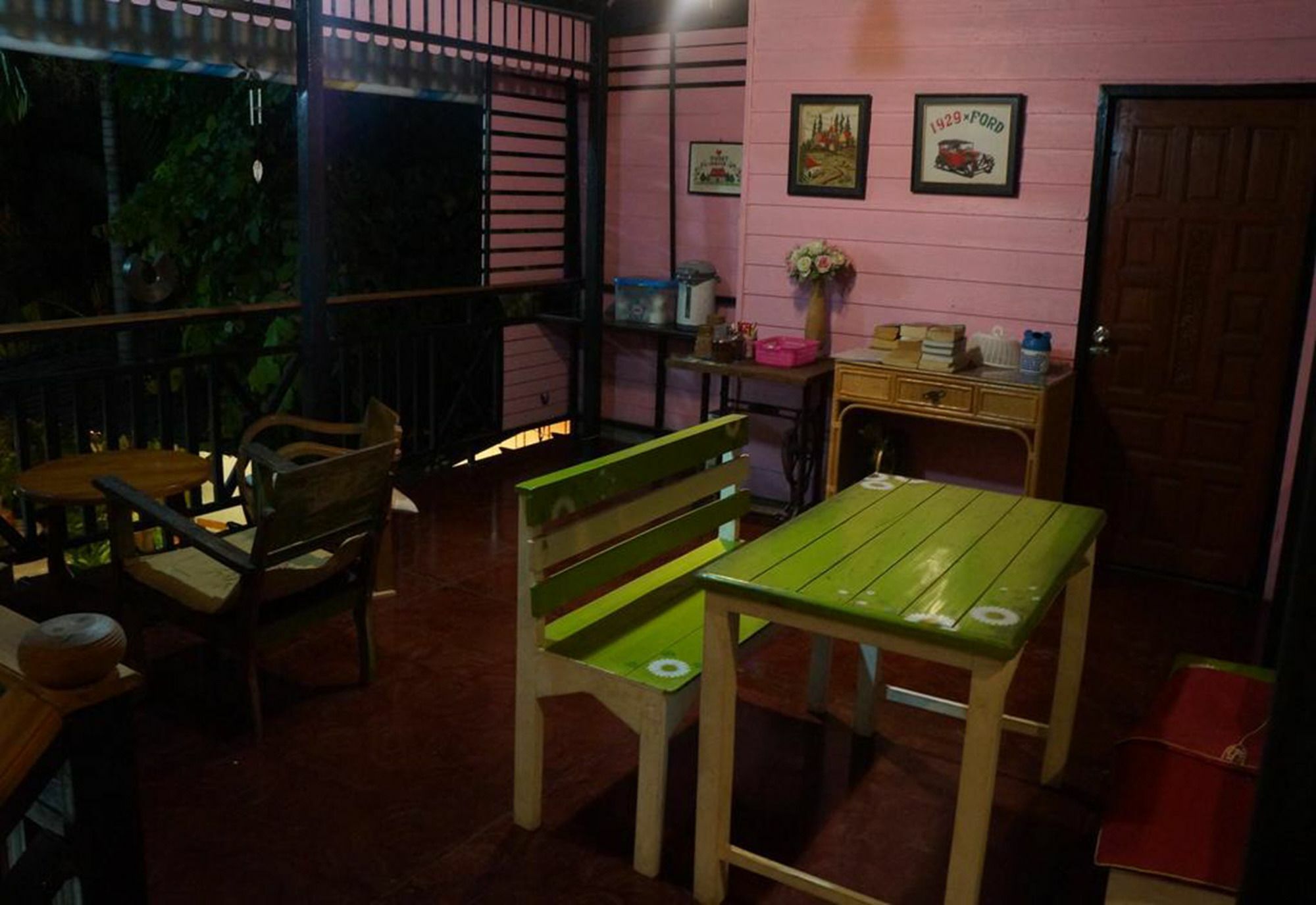 Tanyahouse Hotel Chiang Rai Bagian luar foto