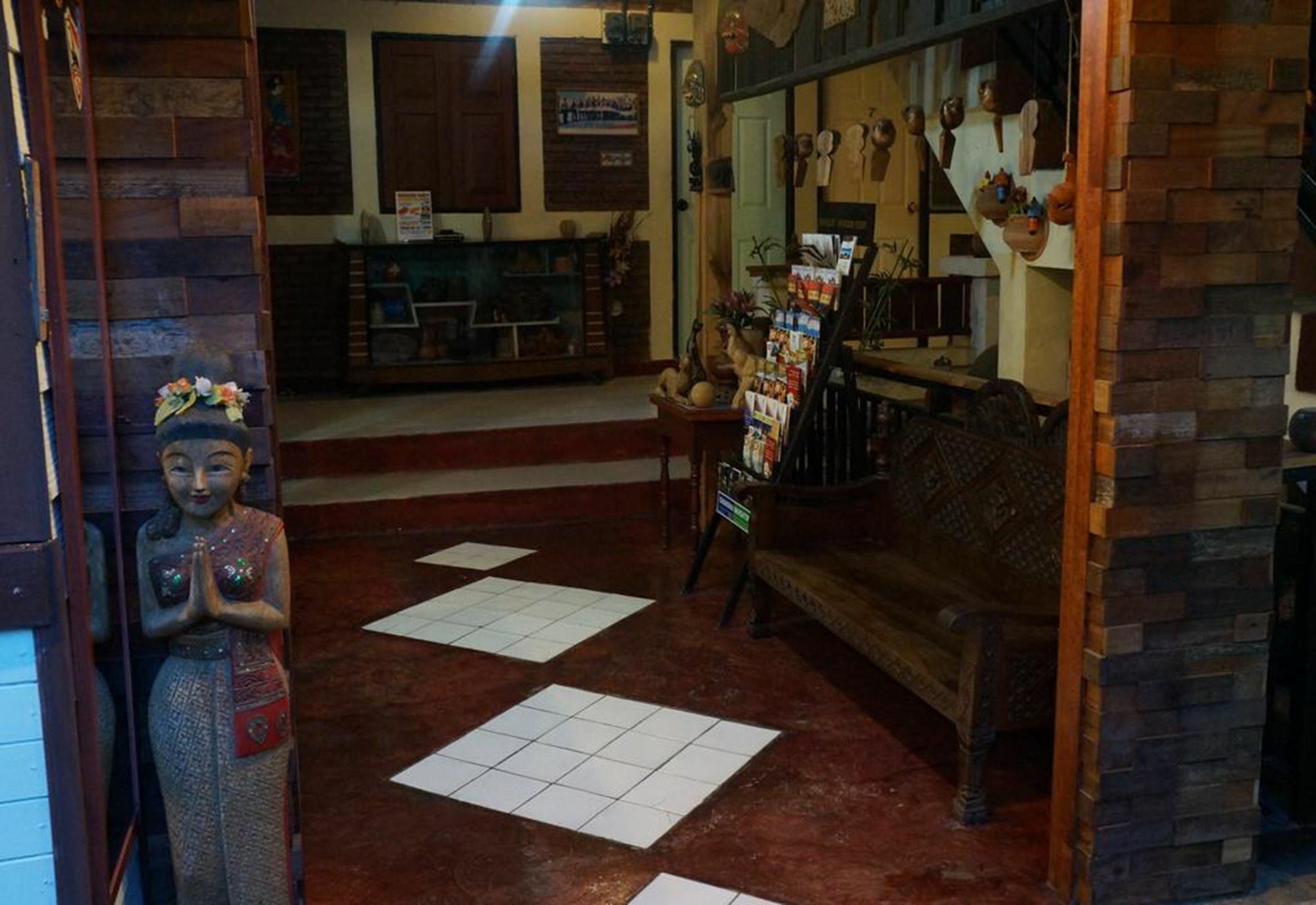 Tanyahouse Hotel Chiang Rai Bagian luar foto