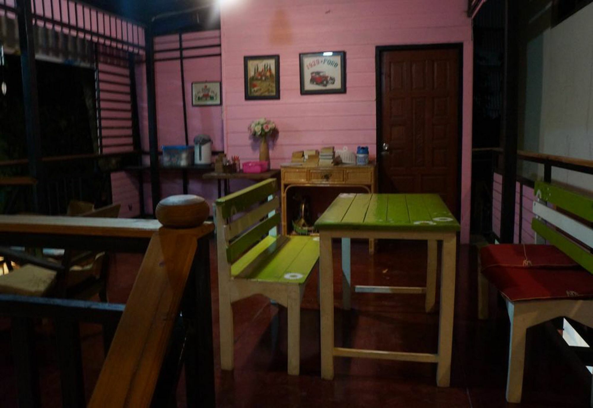 Tanyahouse Hotel Chiang Rai Bagian luar foto